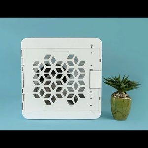 Kindtail PAWD Dog collapsible crate white mint